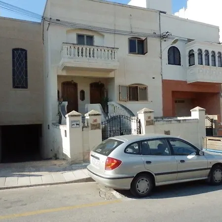 Black Gold Private Msida