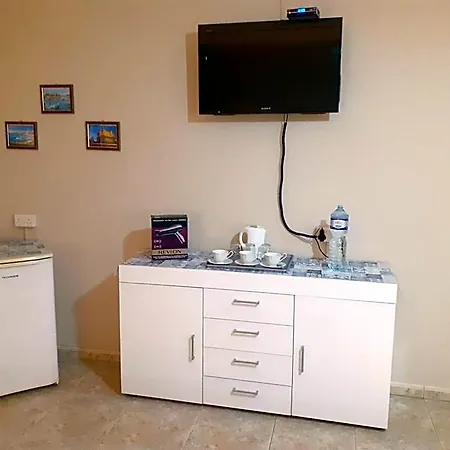 Couette-café Black Gold Private Msida